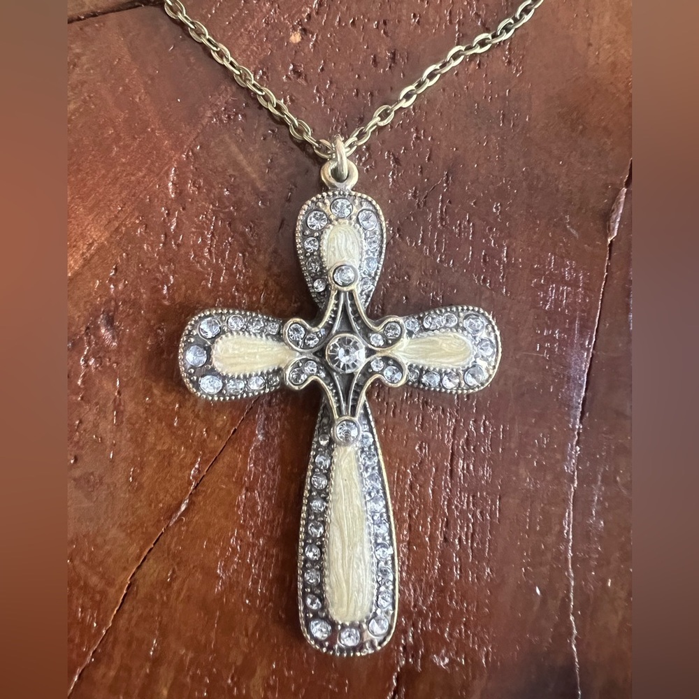 Necklace - Picture 4 of 9